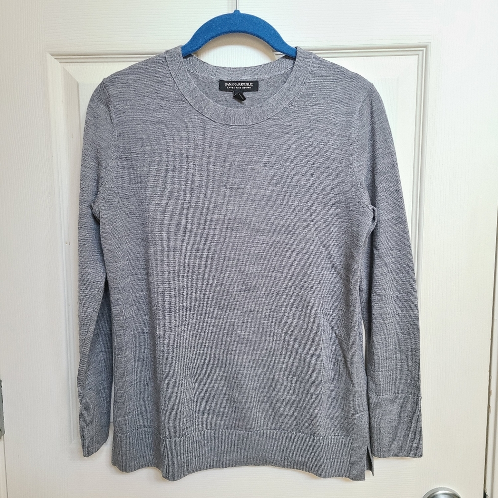 Extra Fine Merino Wool Sweater, Banana Republic, Gray, Petite XS